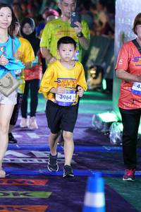 BIB: 3964
                            <button type="button" onclick="openModal(26255569)" class="btn btn-primary btn-sm float-right btn-popup" data-toggle="modal" data-target=".modal-high-quality">
                        <i class="fas fa-shopping-cart"></i> Add to Cart
                    </button>
                                            <button type="button" onclick="isThisMe(26255569, true)" class="btn btn-success btn-sm float-right btn-popup btn-isme hidden" data-toggle="tooltip" data-placement="bottom" title="นี่คือรูปของคุณใช่ไหม คลิกที่นี่เพื่อเอาเข้าอัลบั้ม">
                        <i class="fas fa-plus"></i> Add to album
                    </button>
                    <button type="button" onclick="isThisMe(26255569, false)" class="btn btn-warning btn-sm float-right btn-popup btn-isnotme hidden">
                        <i class="fas fa-ban"></i> Remove from album
                    </button>